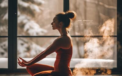 Hot Yoga en hiver : Avantages et précautions